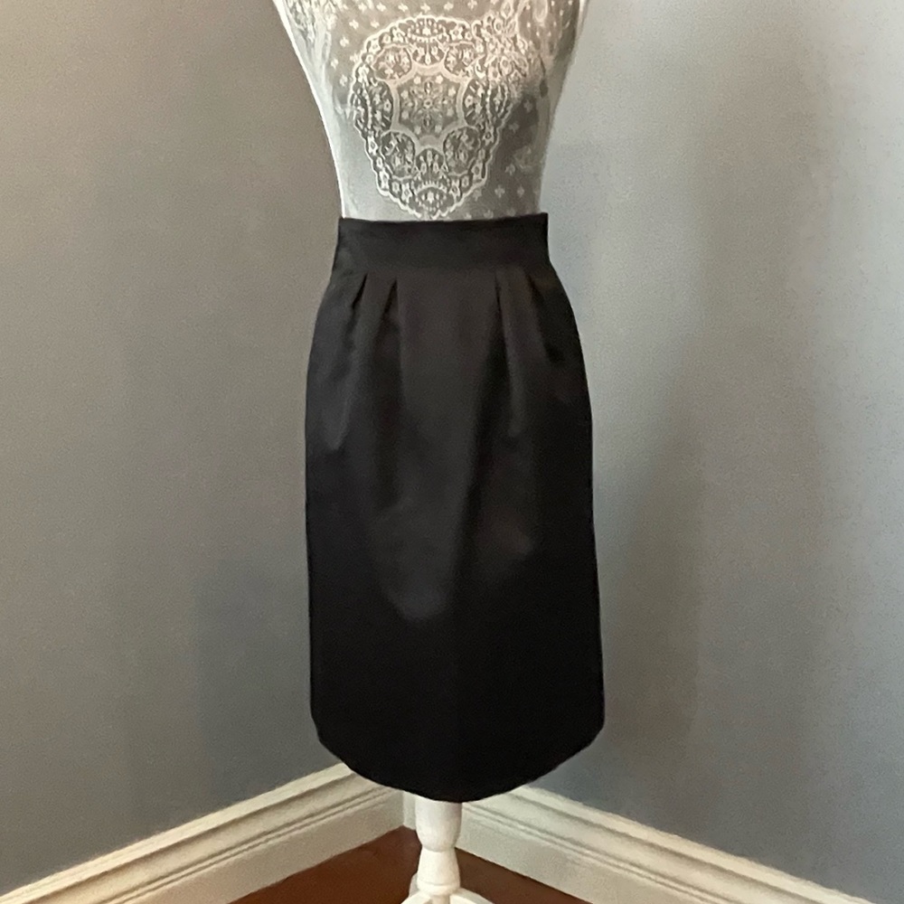 H&M Midi Skirt - Picture 2 of 10